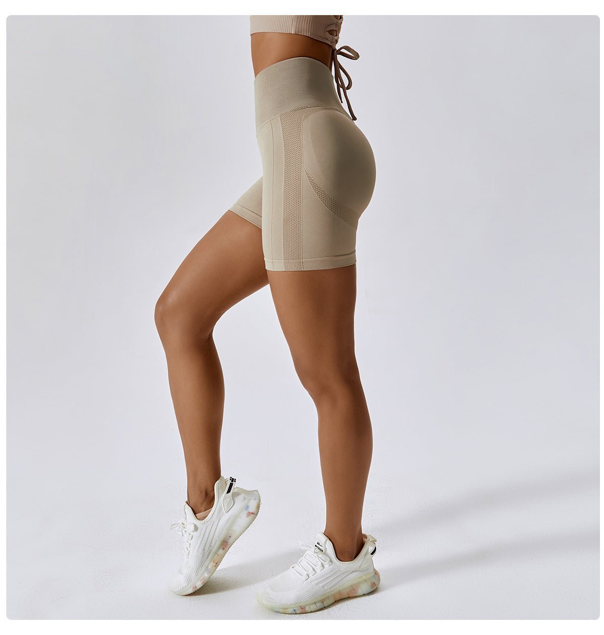 Kraftfit V-Naht Leggings Shorts - Beige